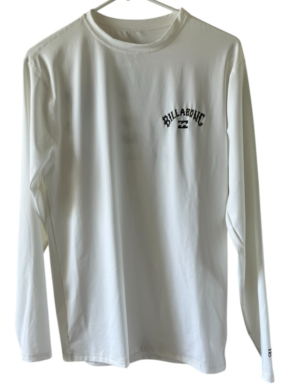 Ladies Billabong UPF protection shirt, size medium